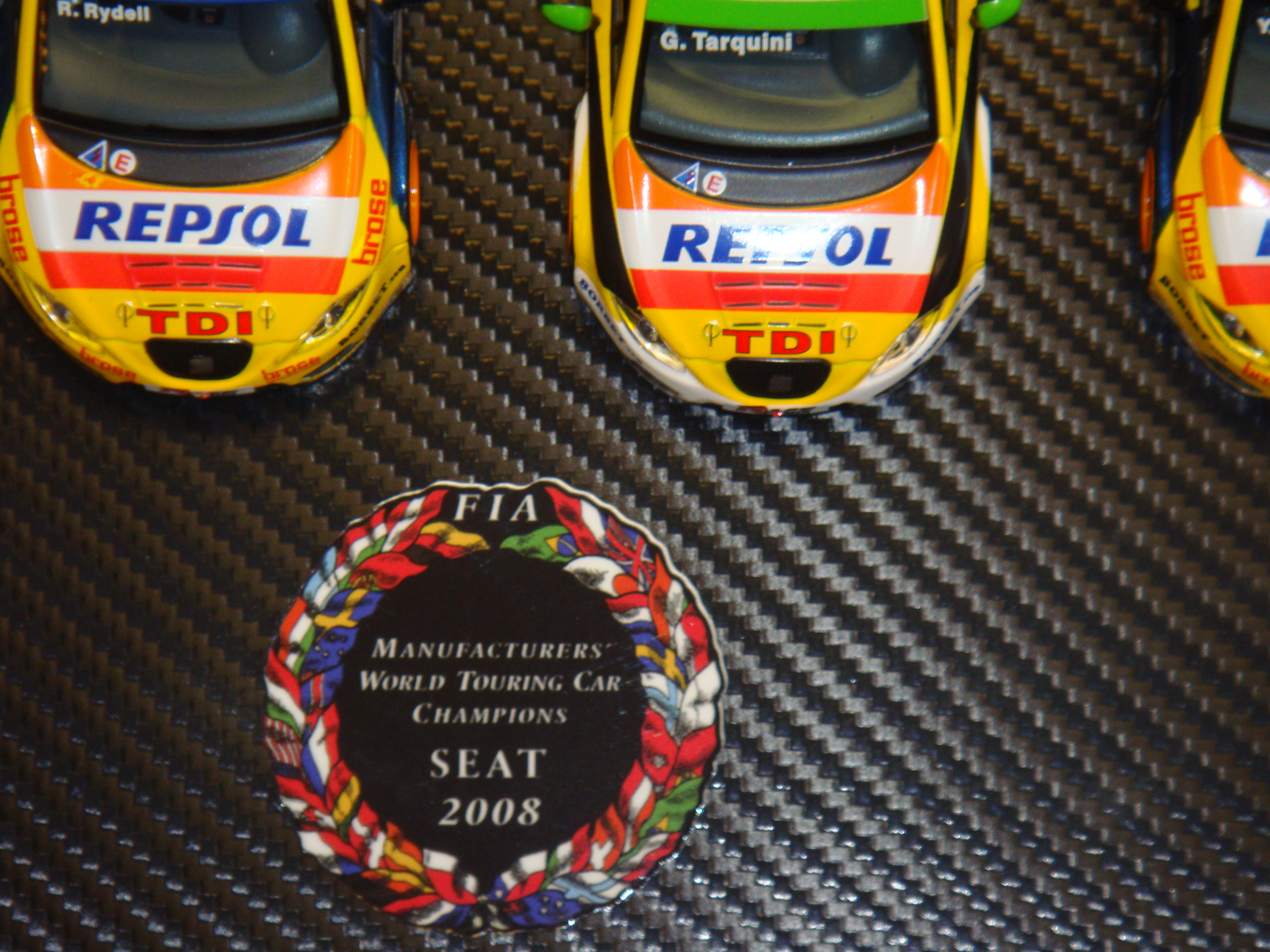 VITRINA SEAT SPORT WTCC 2008 / YVAN MULLER, GABRIELE TARQUINI, RICKARD RYDELL, JORDI GENE, TIAGO MONTEIRO 7