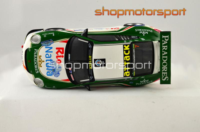 PORSCHE 911 GT3 / SCALEXTRIC A10064S300 / SERGIO VALLEJO-DIEGO VALLEJO