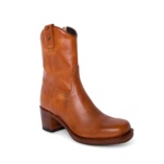 Compra en Noel Western Boots estas botas Sendra Moda para mujer en piel beige claro liso modelo 15952 horma Toledo con envíos gratis a península clave 63861 - __[GALLERYITEM]__