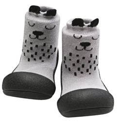 Attipas calzado respetuoso para gateo y primeros pasos ideal para guarderias color gris y negro muy comodos