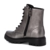 Botas niña Xti color plomo con certificado vegano con cierre de cremallera lateral y cordones suela de goma antideslizante tecnologia comfort tech y memory foam pro de Xti the urban brand muy comodas y trending - Ítem3