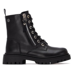 Botas niña Xti negro con certificado vegano con cierre de cordones y cremallera lateral y otra decorativa suela de goma antideslizante tecnologia comfort tech memory foam pro de Xti the urban brang muy comodas