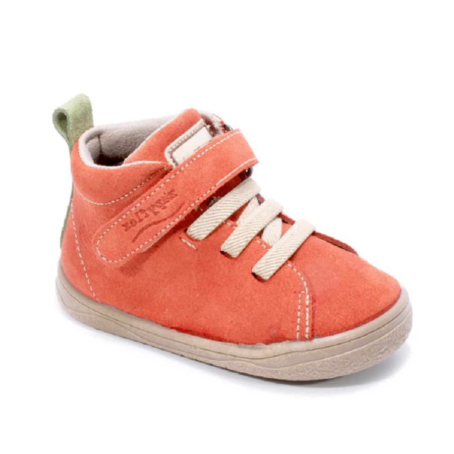 Botines niña Zapy barefoot modelo Bolonia color coral y manzana fabricadas en piel de serraje botitas gama Zapyflex de calzado respetuoso natural steps con cierre de tira adherente y elasticos muy comodas y flexibles made in Spain