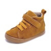Botines niño Zapy barefoot modelo Bolonia color ocre fabricadas en piel serraje botitas unisex gama Zapyflex de calzado respetuoso natural steps con cierre de tira adherente y elasticos muy comodas y flexibles made in Spain - Ítem1