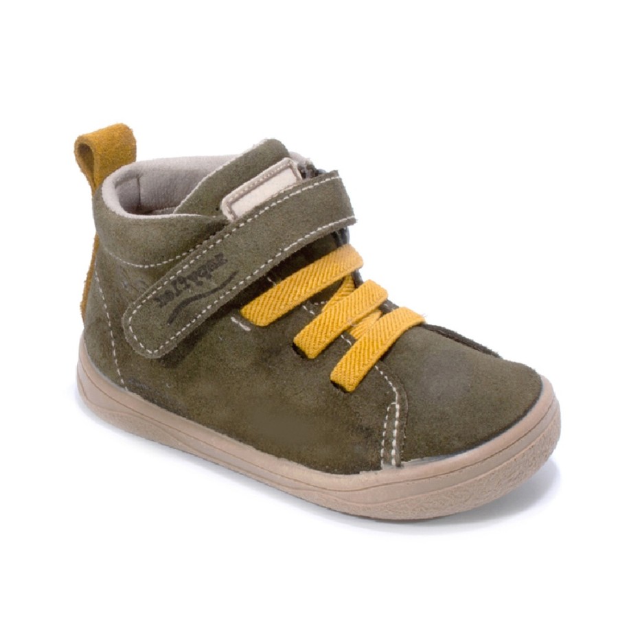 Botines niño Zapy barefoot modelo Bolonia color verde kaki oscuro y mostaza fabricadas en piel botitas unisex gama Zapyflex de calzado respetuoso natural steps con cierre de tira adherente y elasticos muy comodas y flexibles made in Spain