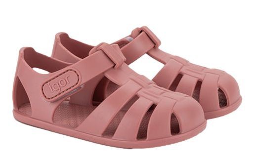 Cangrejeras niña barefoot de la marca Igor modelo Nemo Solid color nuevo rosa las sandalias respetuosas de Igor made in Spain para playa o piscina con cierre de tira adherente ideales para este verano