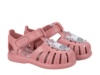 Cangrejeras niña de la marca Igor modelo Tobby Zebra color rosa sandalias Igor con cierre de tira adherente made in Spain muy comodas para playa y piscina muy divertidas e ideales para este verano - Ítem2