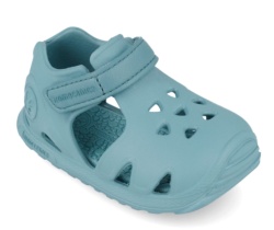 Cangrejeras niño Biomecanics barefoot para gateo y primeros pasos modelo BioAqua color azul petrol las sandalias respetuosas de Biomecanics muy comodas y muy ligeras con plantilla EVA y suela antideslizante para playa o piscina avalada por el IBV