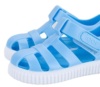 Sandalias niño Igor modelo Nico color azul celeste con suela color blanco cangrejeras Igor con cierre de velcro made in Spain muy comodas - Ítem1