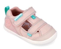 Sandalias niña Biomecanics barefoot color rosa y turquesa pique sandalias de loneta abierta cangrejeras Biomecanics con cierre de tira adherente calzado respetuoso muy comodo y flexible con puntera reforzada y plantilla extraible
