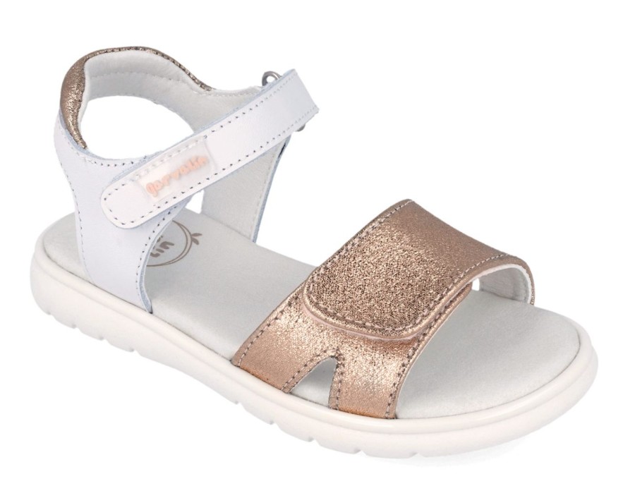 Sandalias niña Garvalin en piel napa color blanc0 y cobre con cierre de doble tira adherente para un perfecto ajuste sandalias pala de Garvalin muy comodas elegantes y trending ideales para este verano