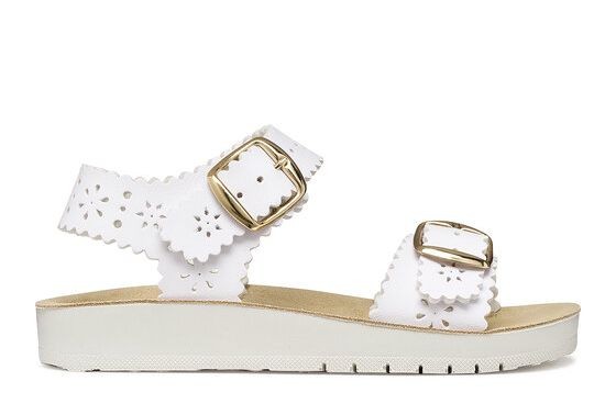 Sandalias niña Geox respira modelo Costarei color blanc0 con troquel de puntos y estrellas cierre de doble hebilla doradas sandalias de la marca Geox con plantilla de piel y tecnologia Geox respira con sistema flexy system muy comodas y flexibles
