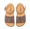 Sandalias niña Mustang barefoot color punti tan marron cuero y animal print sandalias abiertas de calzado respetuoso muy comodas y flexibles con cierre de hebilla fabricadas por Mustang free con certificado vegano by Mustang - Ítem1