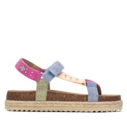 Sandalias niña Xti the urban brand de color azul jeans y multicolor con suela bio con adorno de yute con cierre de tira adherente para un perfecto ajuste y tecnologia comfort tech con memory foam pro con plantilla de piel muy comodas y trending