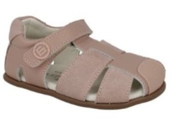 Sandalias niña barefoot de la marca Andanines modelo narok de piel dijon color nude y face cangrejeras de piel fabricadas en España calzado respetuoso con cierre de tira adherente cero drop muy comodas y flexibles made in Spain