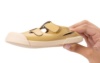 Sandalias niña barefoot de la marca Igor de piel color amarillo dijon sandalias respetuosas de Igor made in Spain con cierre de tira adherente muy comodas y flexibles drop 0 - Ítem1