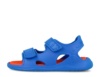 Sandalias niño Biomecanics color azul royal y naranja muy ligeras flexibles con cierre de doble tira adherente para un ajuste perfecto sandalias Biomecanics tipo californianas para mojar en playa o piscina ideales este verano - Ítem3