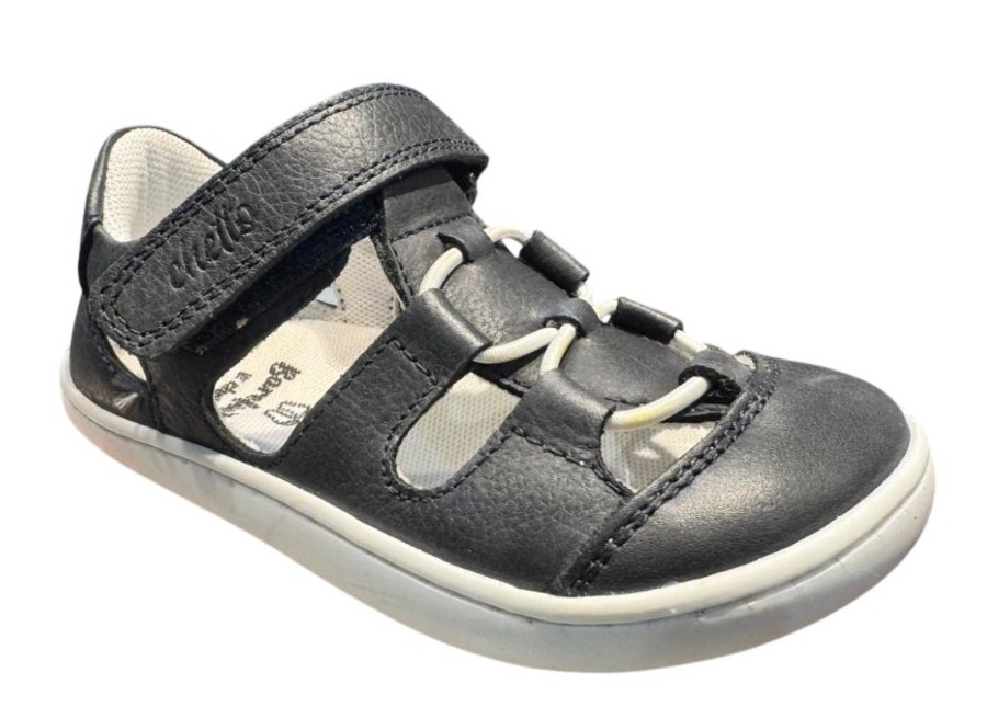 Sandalias niño Chetto barefoot color azul marino y suela blanca cangrejeras de piel calzado respetuoso cero drop y puntera ancha de la marca Chetto muy comodas y flexibles con cierre de tira adherente y elasticos