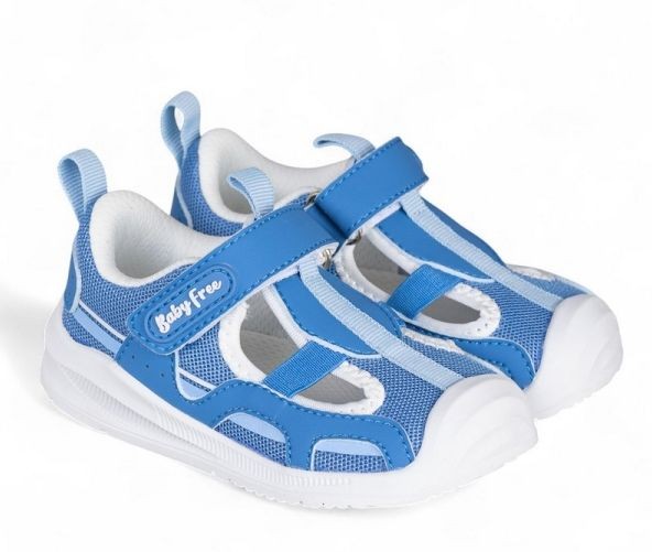 Sandalias niño Chetto Baby Free barefoot modelo casual baby color azul y blanc0 deportivos abiertos para peques calzado respetuoso de la marca Chetto ultraligeras comodas y mega flexibles y anatomicas con cierre de tira adherente y elatico