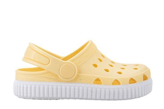 Sandalias niño Igor modelo Sun tipo zueco de la marca Igor unisex color vainilla muy comodos hecho en España para playa y piscina