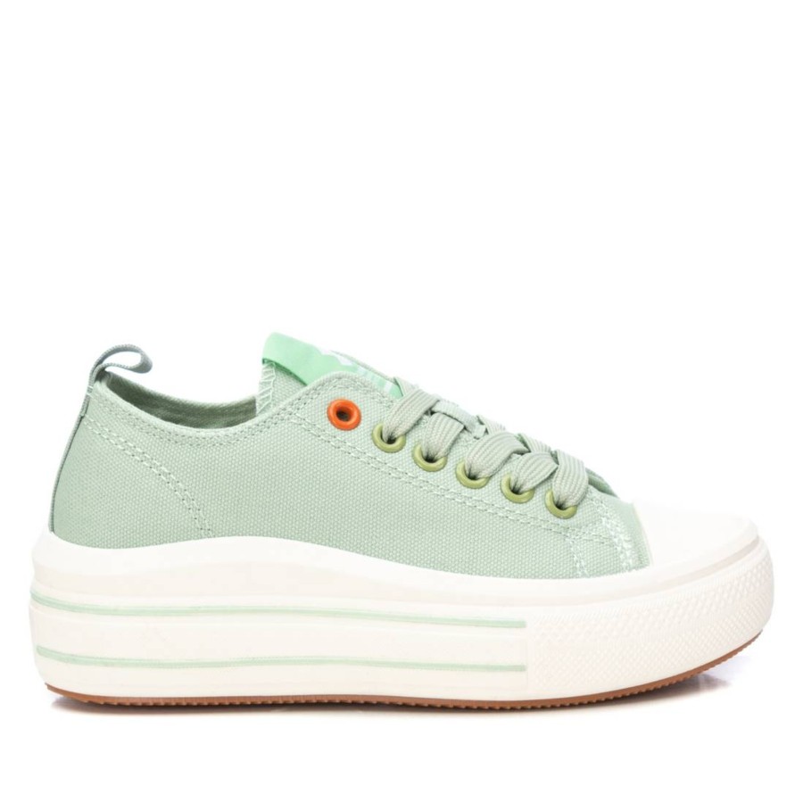 Zapatillas con plataforma Xti color verde Aqua, sneakers de lona Xti con cierre de cordones muy comodas e ideales para combinar con cualquier look