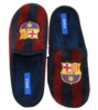 Zapatillas de casa niño Marpen oficiales del FC Barcelona color azul y granate con escudo del Barça pantuflas oficiales y originales del Barça muy comodas y calentitas ideales para regalar y disfrutar de un partido de futbol en casa made in Spain - Ítem4