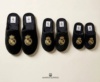 Zapatillas de casa niño Marpen oficiales del Real Madrid color negro con escudo en oro pantuflas oficiales y originales del Real Madrid muy comodas y calentitas ideales para regalar y disfrutar con ellas de un partido de futbol en casa made in Spain - Ítem2