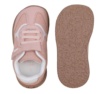 Zapatillas niña Chetto Baby Free barefoot modelo Mesh rosa y blanc0 con suela marron deportivas para peques calzado respetuoso de la marca Chetto ligeras comodas y muy flexibles con cierre de tira adherente y elasticos by Chetto designed in Spain - Ítem3
