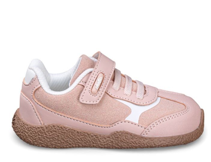 Zapatillas niña Chetto Baby Free barefoot modelo Mesh rosa y blanc0 con suela marron deportivas para peques calzado respetuoso de la marca Chetto ligeras comodas y muy flexibles con cierre de tira adherente y elasticos by Chetto designed in Spain