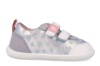 Zapatillas niña Garvalin barefoot color plata y blanc0 con estampado de corazones cierre de doble tira adherente para un perfecto ajuste deportivos de calzado respetuoso de Garvalin muy comodos y flexibles y plantilla antibacteriana - Ítem1