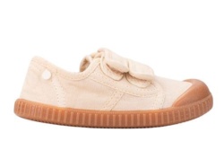 Zapatillas niña Igor barefoot modelo Berri color marfil y suela color caramelo calzado respetuoso para niño muy comodas y flexibles lonetas Igor con puntera reforzada y cierre de doble tira adherente