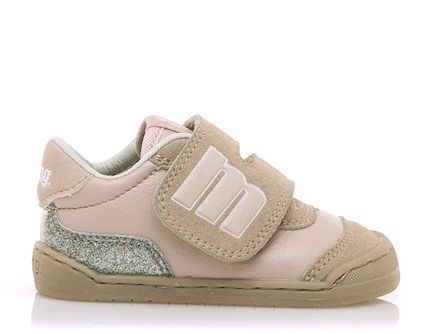 Zapatillas niña Mustang deportivos escolares barefoot color Murri nude y Butter pink rosa calzado respetuoso de Mustang con cierre de doble tira adherente deportivos casual muy flexibles y comodos