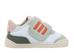 Zapatillas niña Mustang free barefoot color creek aquamarine nuly white aguamarina blanc0 y rosa calzado respetuoso de Mustang con cierre de doble tira adherente deportivos casual muy comodos y muy flexibles by Mustang Free