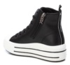Zapatillas niña Xti tipo bota color negro Zapatilla urbana de Xti Kids con cierre de cordones y cremallera lateral con certificado Vegano muy bonitas y un basico del zapatero combinables con cualquier look - Ítem1