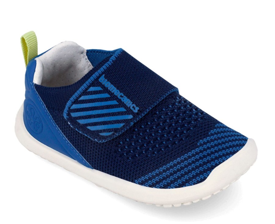 Zapatillas niño Biomecanics barefoot de rejilla color azul zapato tipo escarpin sport de Biomecanic calzado respetuoso con el desarrollo natural del pie para gateo y primeros pasos con cierre de tira adherente muy comodos flexibles y lavables a mano