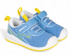 Zapatillas niño Chetto Baby Free barefoot modelo rayo color azul amarillo y blanc0 deportivas para peques calzado respetuoso de la marca Chetto ultraligeras comodas y mega flexibles con cierre de tira adherente y elasticos lavables en lavadora