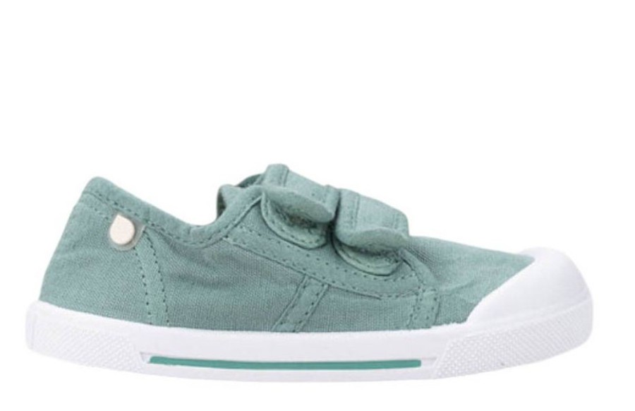 Zapatillas niño Igor Modelo Canvas color verde matcha calzado respetuoso mas ancho de puntera barefoot muy comodas y flexibles lonetas Igor unisex con puntera reforzada y cierre de doble tira adherente made in Spain