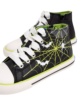 Zapatillas niño Mustang Free barefoot color Losfo negro y verde con estampado de araña y murcielago y luces en los cordones deportivos tipo bota de Mustang calzado respetuoso con cierre de cremallera lateral veganas y avaladas por el Dr Juanjo Lopez - Ítem4