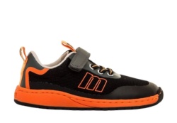 Zapatillas niño Mustang barefoot color tpu black negro gris oscuro y naranja deportivos para juniors de calzado respetuoso muy comodas y muy flexibles con cierre de tira adherente y elasticos Mustang free con certificado vegano
