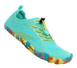 Zapatillas niño Saguaro Smart I color cian carpines deportivos barefoot para playa piscina o montaña calzado respetuoso unisex de la marca Saguaro con cierre de elasticos muy comodos
