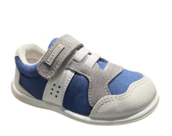 Zapatillas niño Zapy Madroño barefoot color azulon y blanc0 con cierre de tira adherente y elasticos calzado respetuoso Zapyflex deportivos con puntera reforzada made in Spain