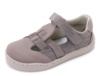 Zapatillas niño barefoot tipo cangrejera de la marca Zapy modelo Abubilla color piedra zapatillas abiertas Zapyflex calzado respetuoso fabricado en España con cierre de tira adherente y puntera reforzada muy comodas y flexibles - Ítem2