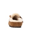 Zuecos niña de la marca Xti the urban brand zapatos de color marron camel con perrito y pin YES rellenos de borreguito con cierre de hebilla con tecnologia comfort tech y memory foam pro certificado vegano muy comodas calentitas y tendencia by Xti - Ítem1