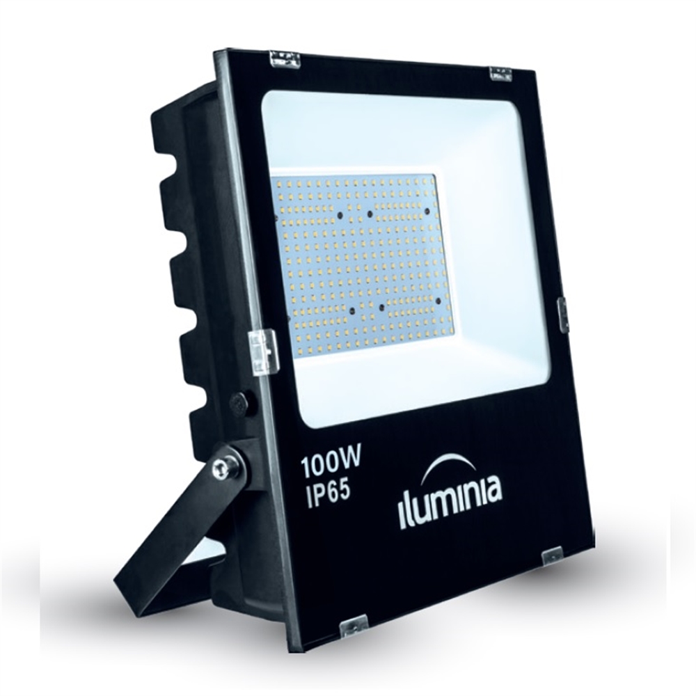 Proyector LED Tango negro IP65 con protector sobretensiones 2kV. 100W 100-240Vac 3000K 120º 10525lm