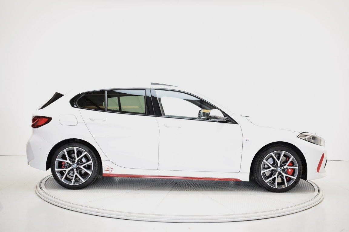 SERIE 1 128 Ti 265 cv automático. - Ítem9