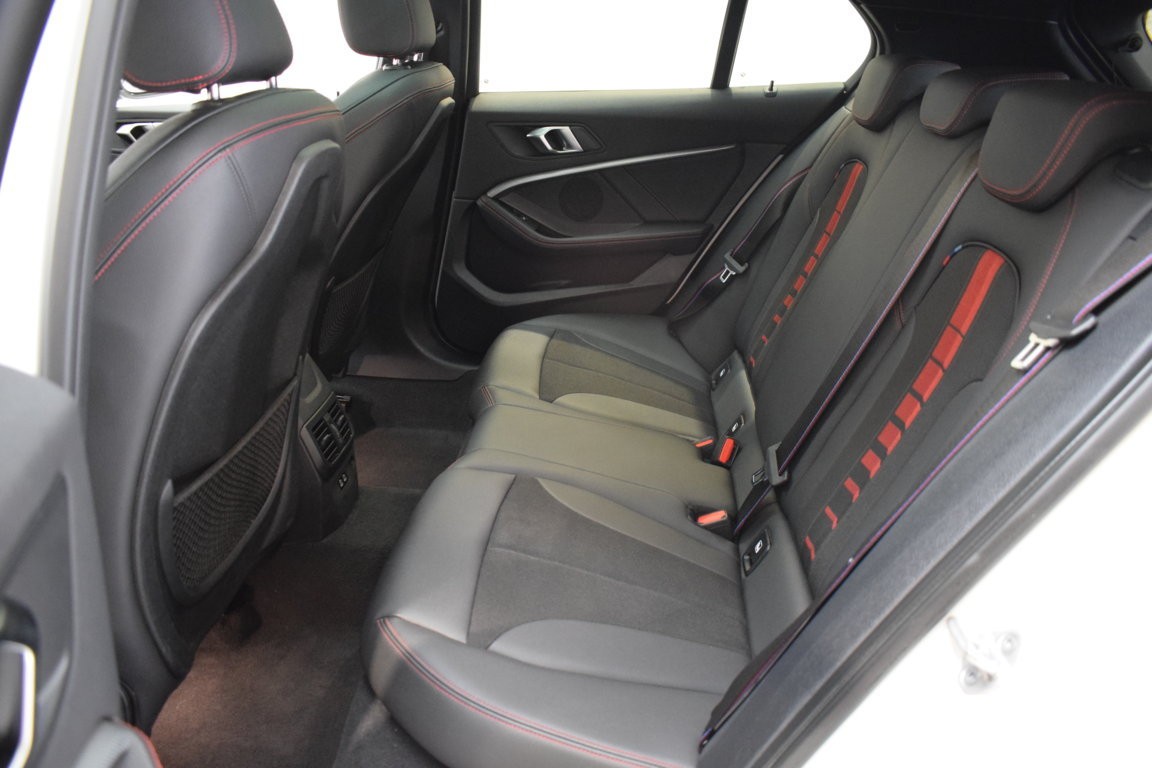 SERIE 1 128 Ti 265 cv automático. - Ítem29