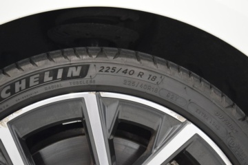 SERIE 1 128 Ti 265 cv automático. - Ítem32