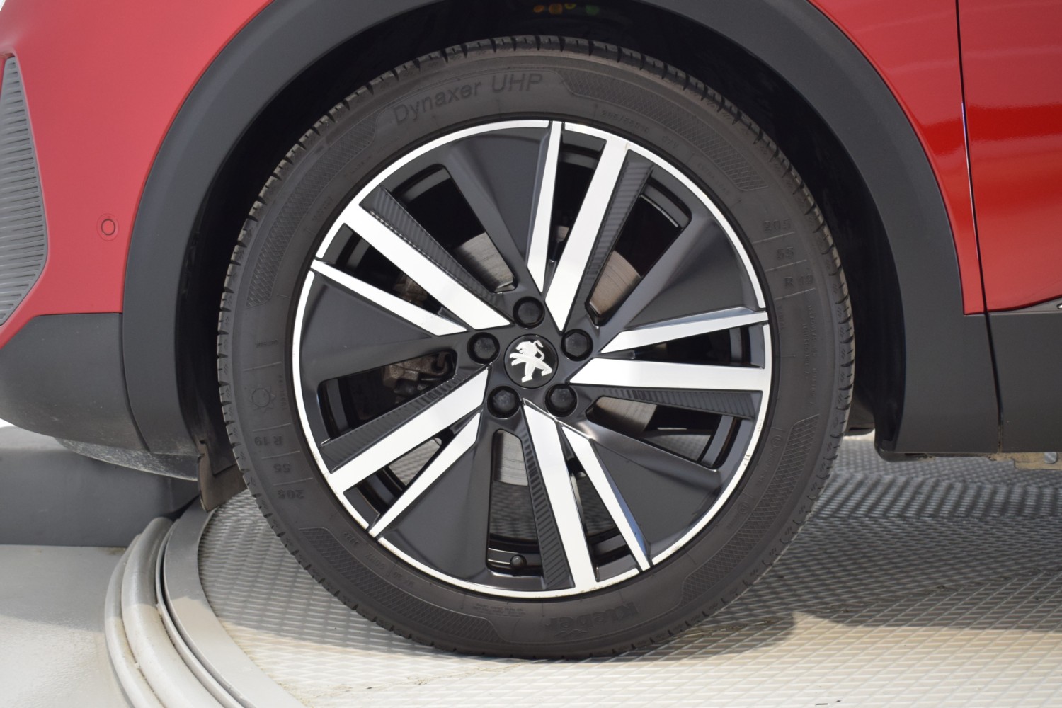 PEUGEOT 3008 GT PACK PureTech AUT - Ítem10