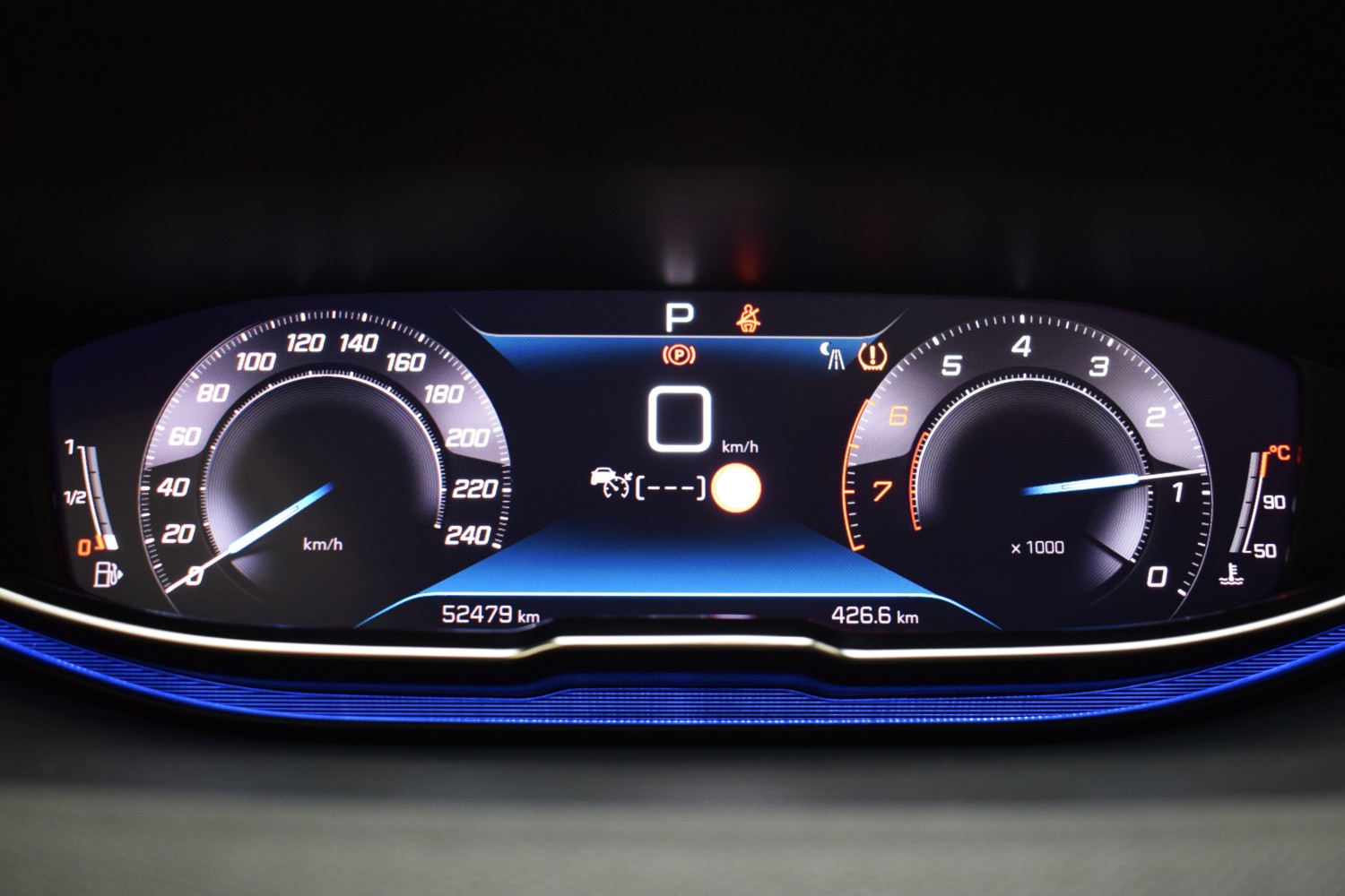 PEUGEOT 3008 GT PACK PureTech AUT - Ítem11