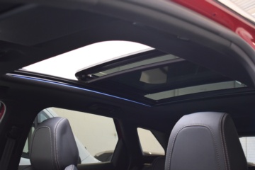 PEUGEOT 3008 GT PACK PureTech AUT - Ítem26